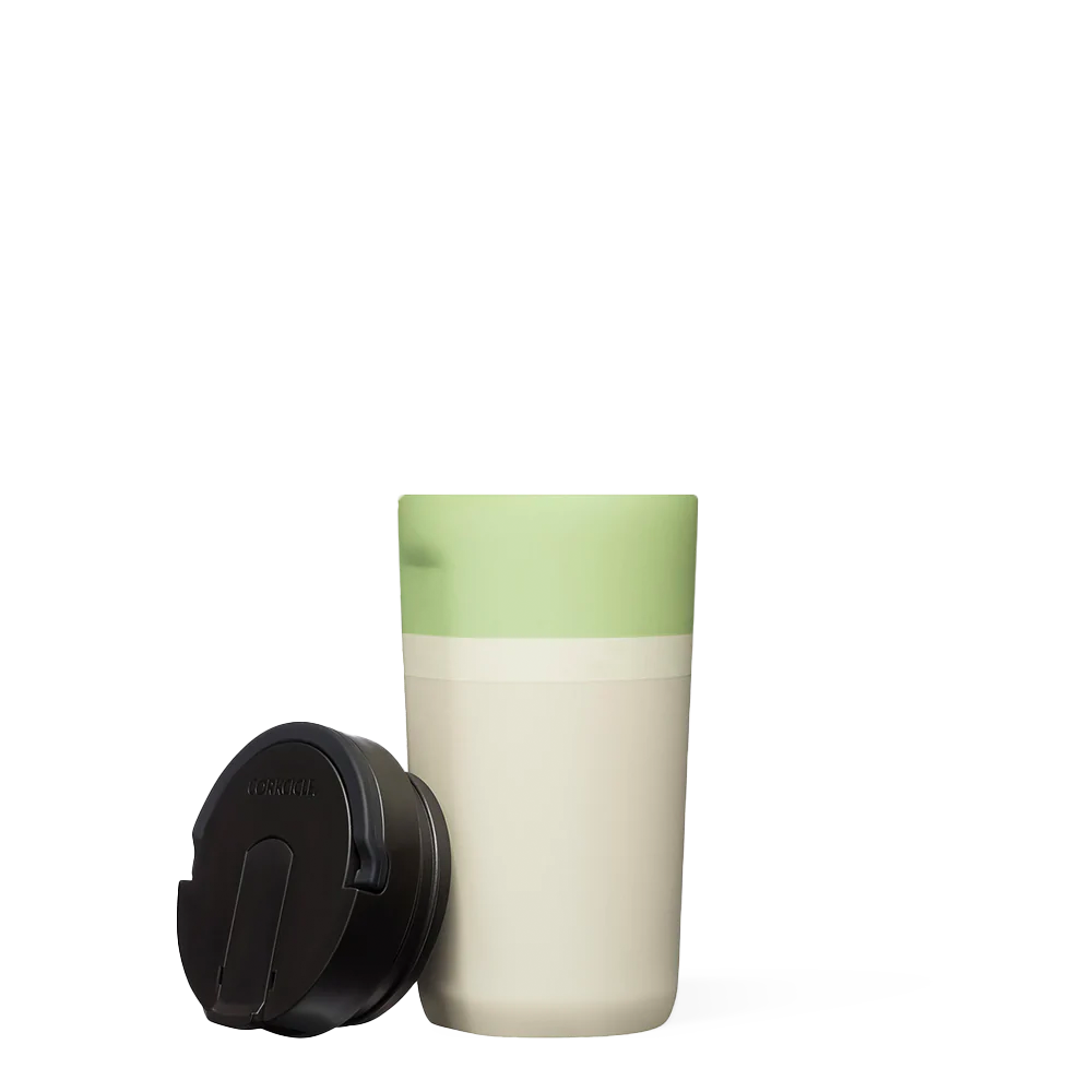 star-warstm-kids-cup-k2 0b29a0bde323--grogu-kids-cup-product-lid-off.png