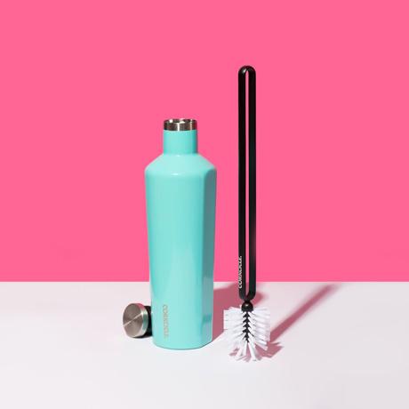 bottle-brush-m6 accessories_bottlebrush_lifestyle.jpg
